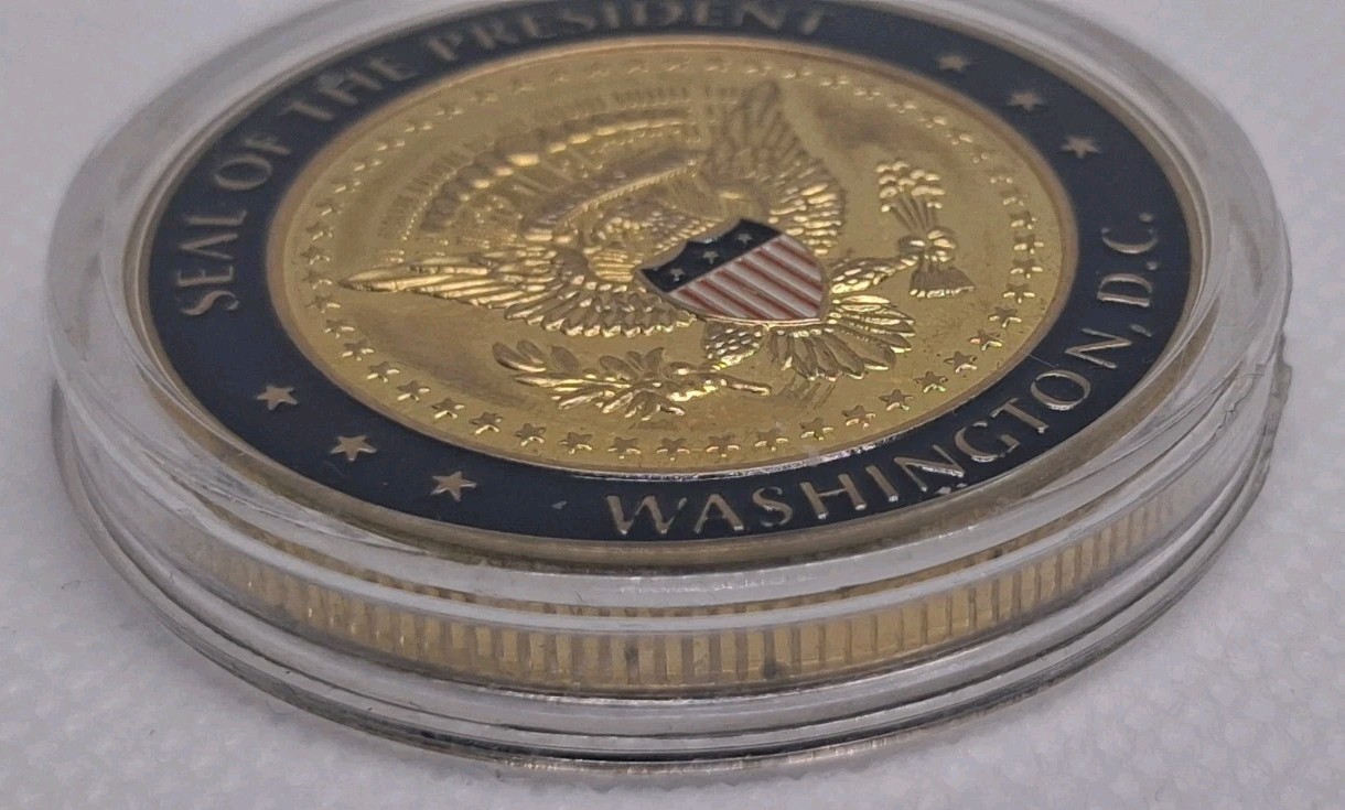 Donald Trump 45th President Challenge Coin Washington DC Presidential Seal