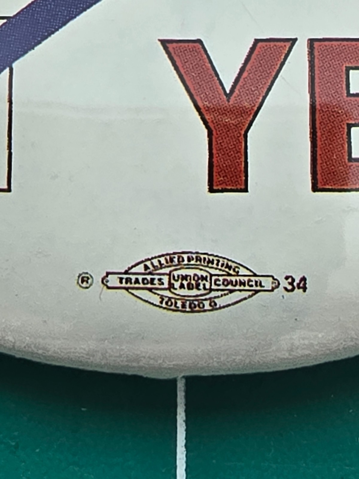 1988 Dukakis & Bentsen 3″/ “Time To Say Yes” Presidential Campaign Button(Pin04)