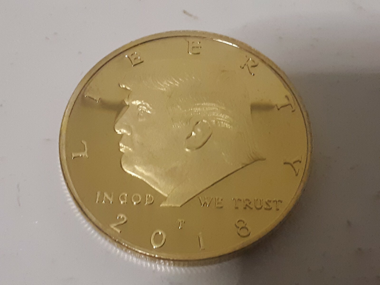 2018 Donald Trump Gold Toned Prop Collector’s Challenge Coin