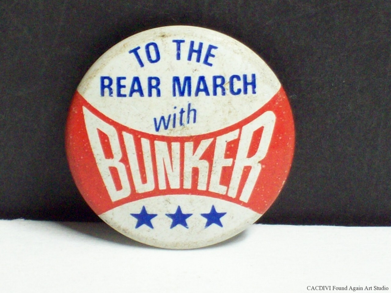 Vintage To The Rear With Archie Bunker Button 1972 Presidential Campaign Pin Old
