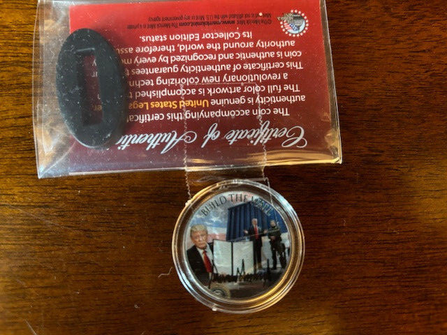 Donald Trump 45th President “Build the wall” half-dollar w/COA and stand