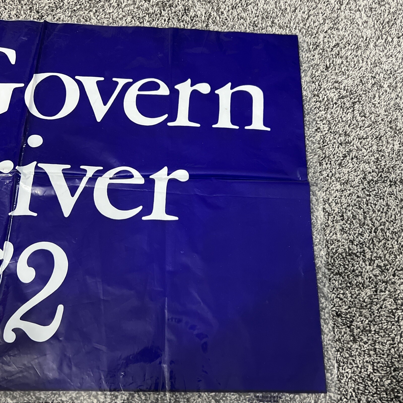 Rare McGovern Shriver ‘72 1972 Plastic Presidential Campaign Banner 34”x23”