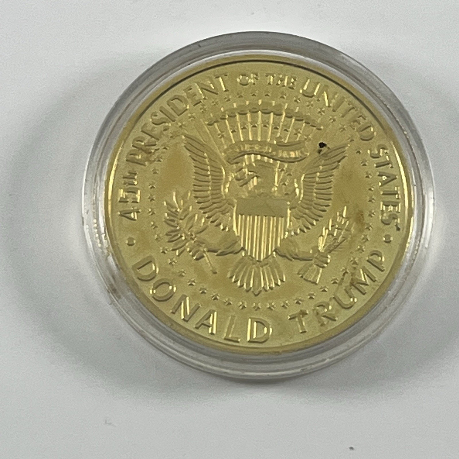 Donald Trump 2019 Commemorative Coin President Seal Collectible Token