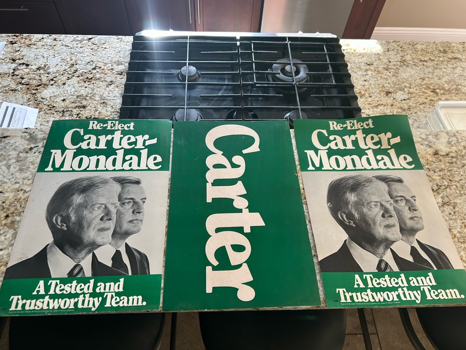 3 ORIGINAL 1980 RE-ELECT CARTER MONDALE CARDBOARD PRESIDENT ELECTION POSTER SIGN