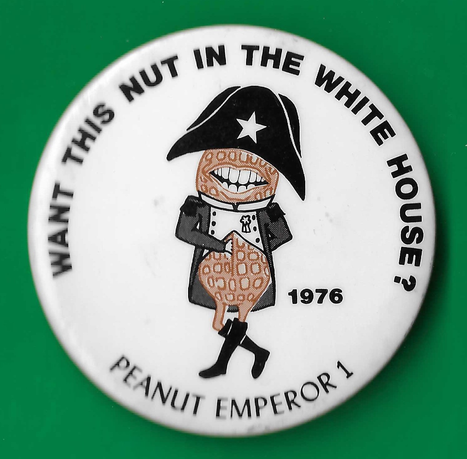 1976 Anti Jimmy Carter – 2.25″ / “Peanut Emperor 1” Campaign Button(Pin02)
