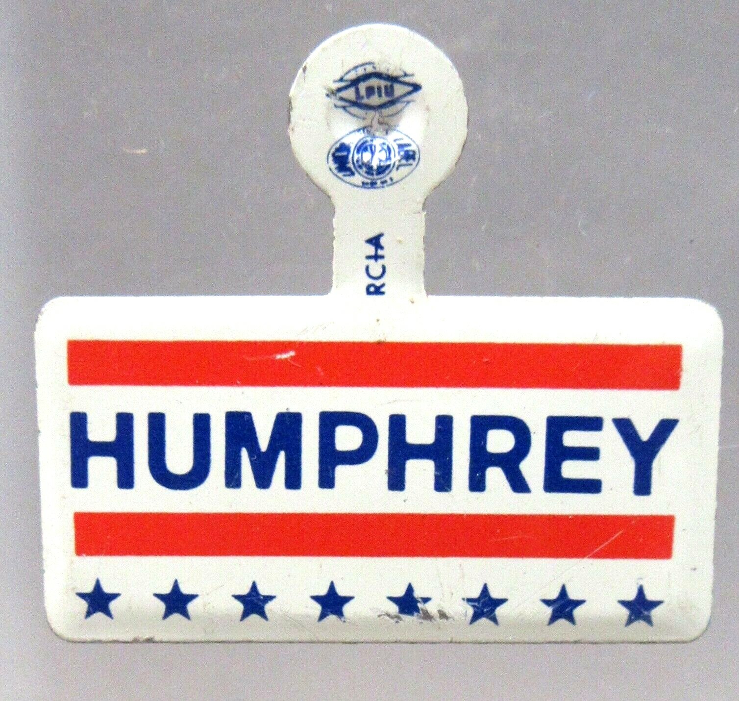1968 Hubert HUMPHREY stars president tin litho tab button ^