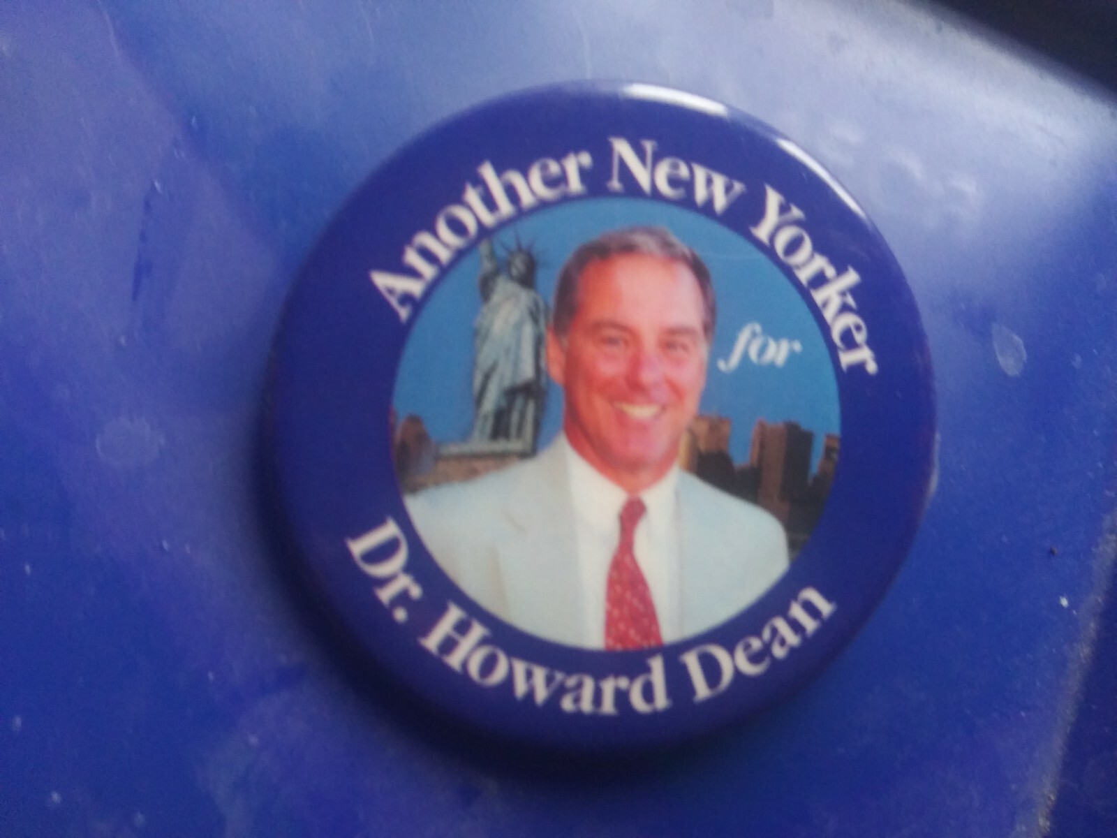 Howard Dean Pin Back Campaign Political President Button New York Yorker