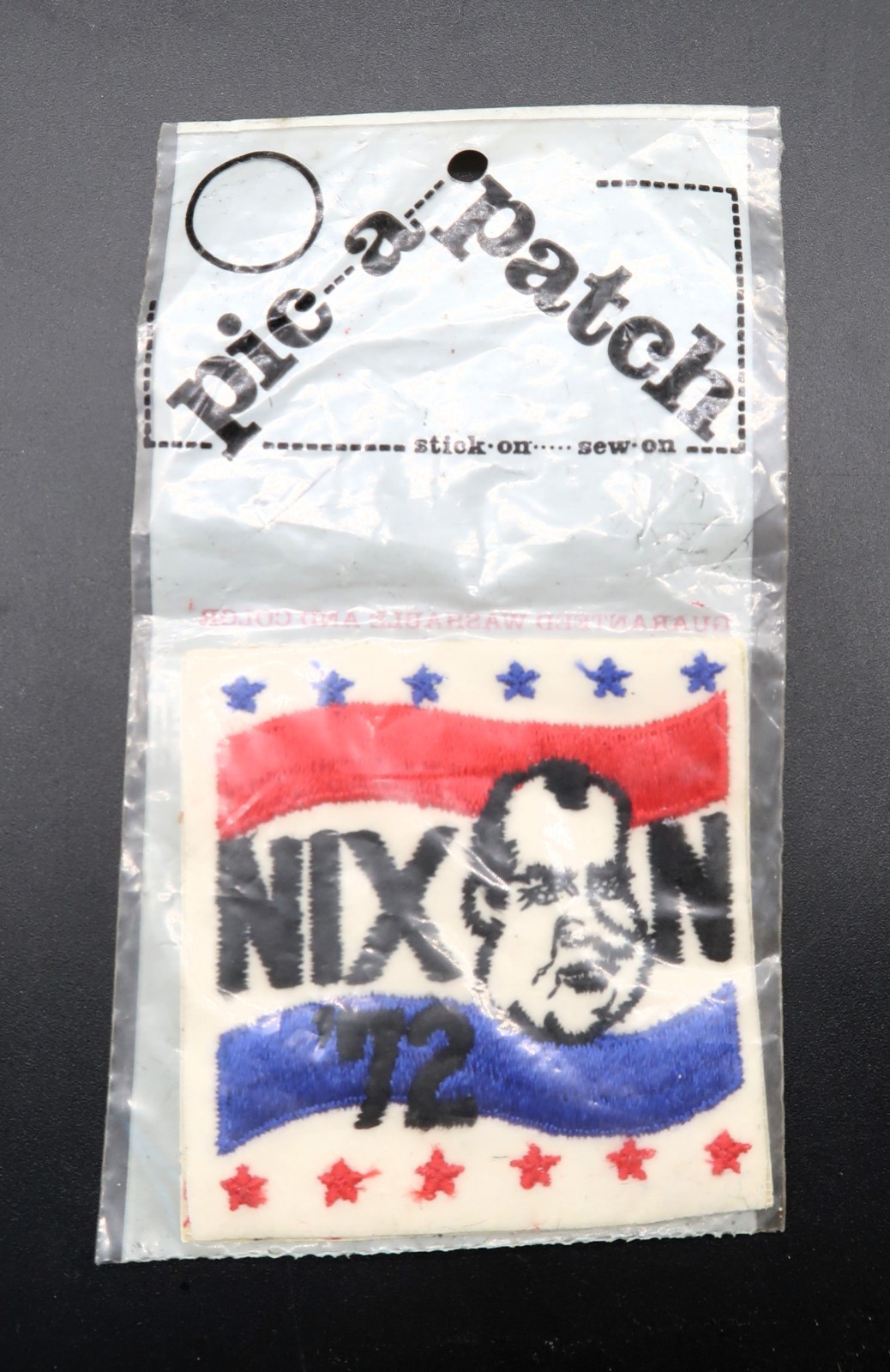 Vtg Richard Nixon’s 1972 Presidential Campaign Pic A Patch Stick or Sew NOS Toon