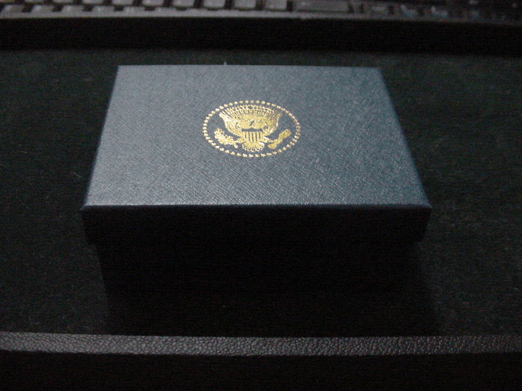 Pair of President DONALD TRUMP SQUARE VIP Cufflinks -NEW