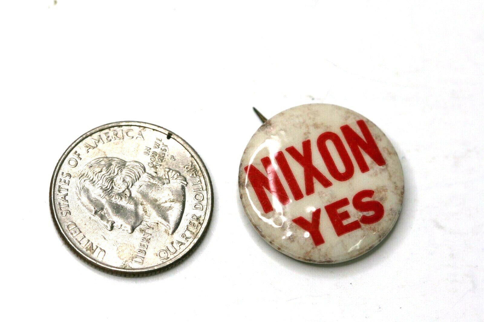 Richard Nixon Political Pinback Presidential Campaign Button Nixon Yes