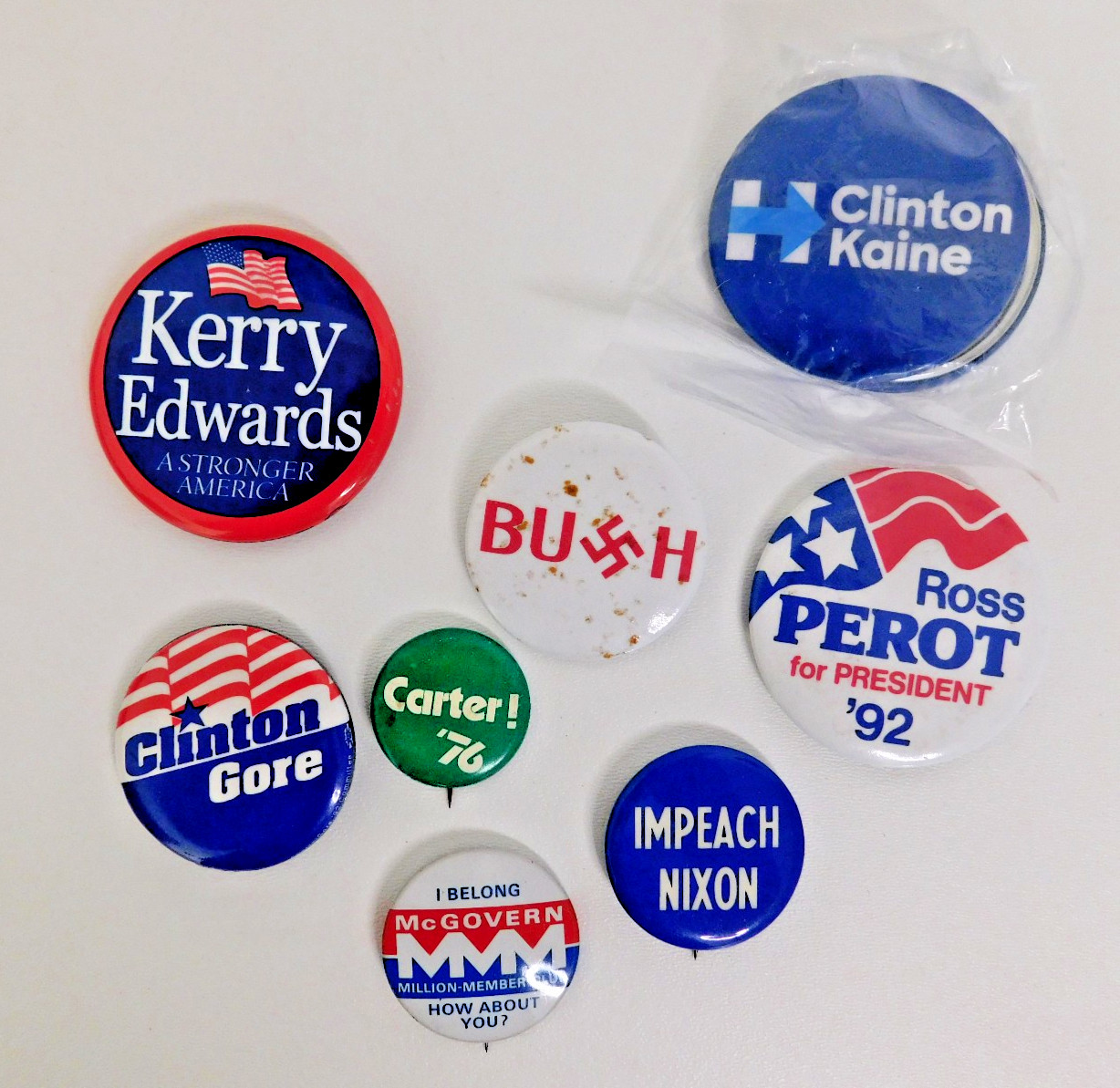 Button Lot of 9 Political Presidential 1976-2016 3 Pin Backs All Original Bush