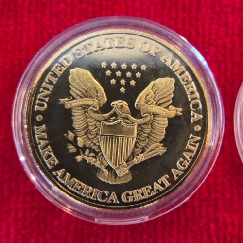 President Donald Trump Keep America Great Gold Silver Token Coin Coins Lot of 4