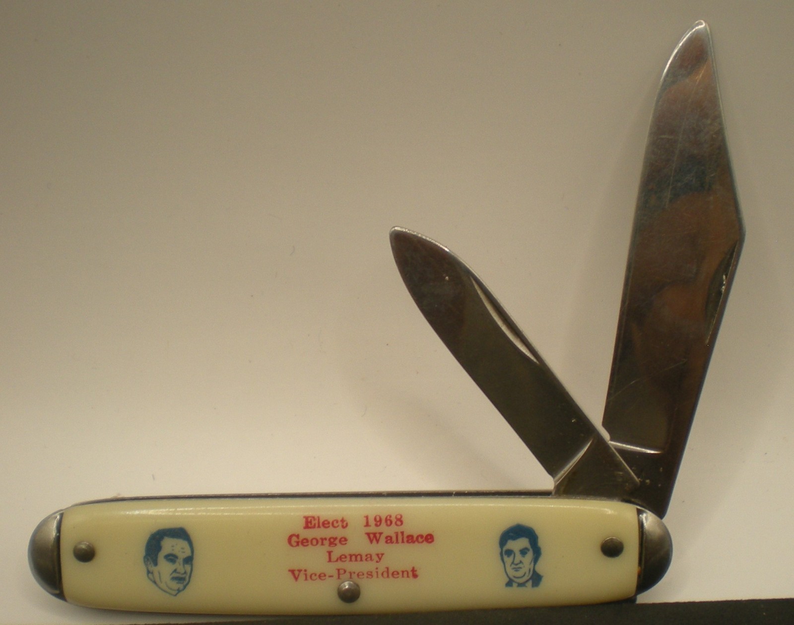 The American Political Party 1968 George Wallace Lemay pocket knife