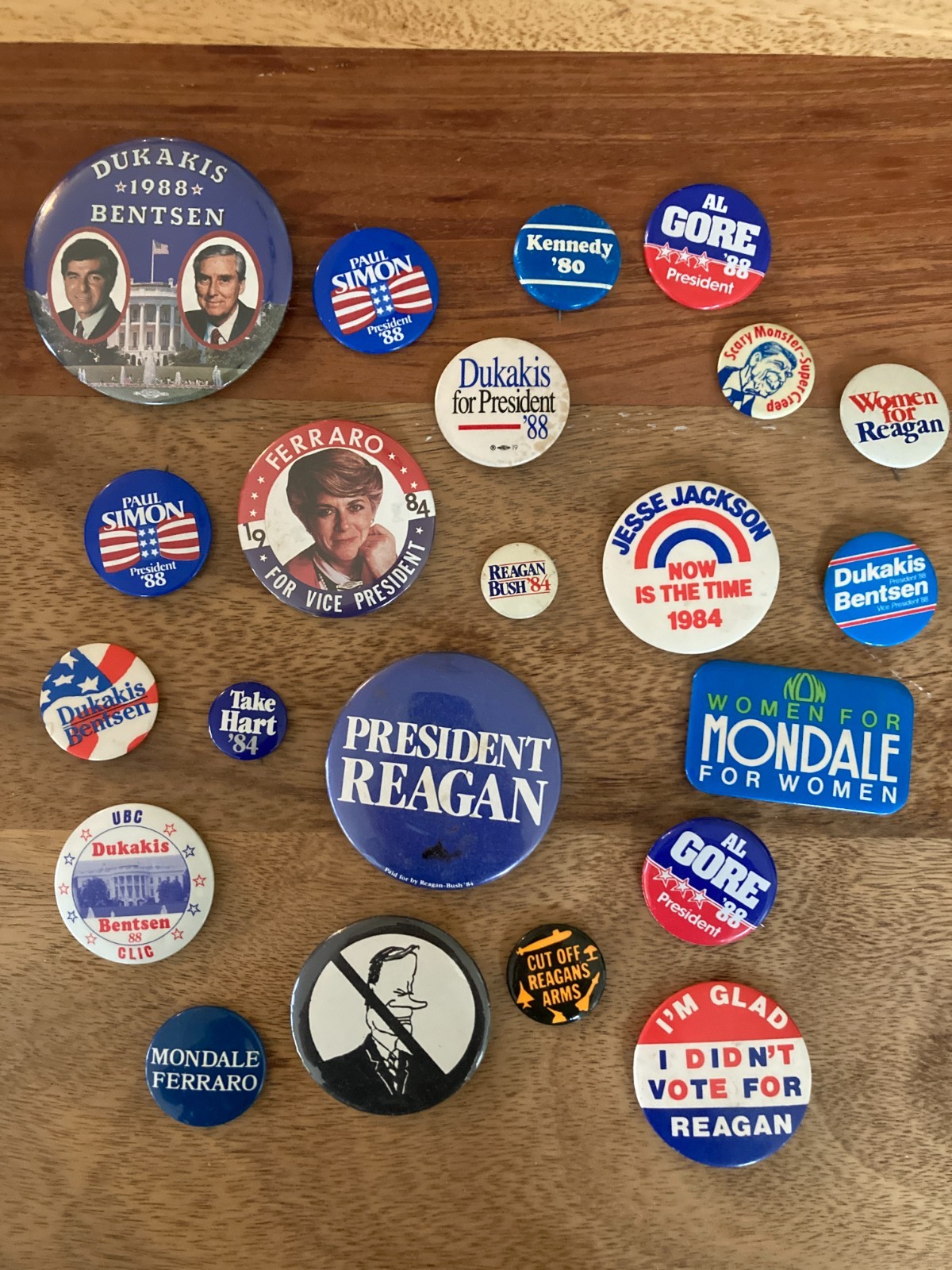 1980’s Presidential Election Campaign Button Collection, 21 buttons