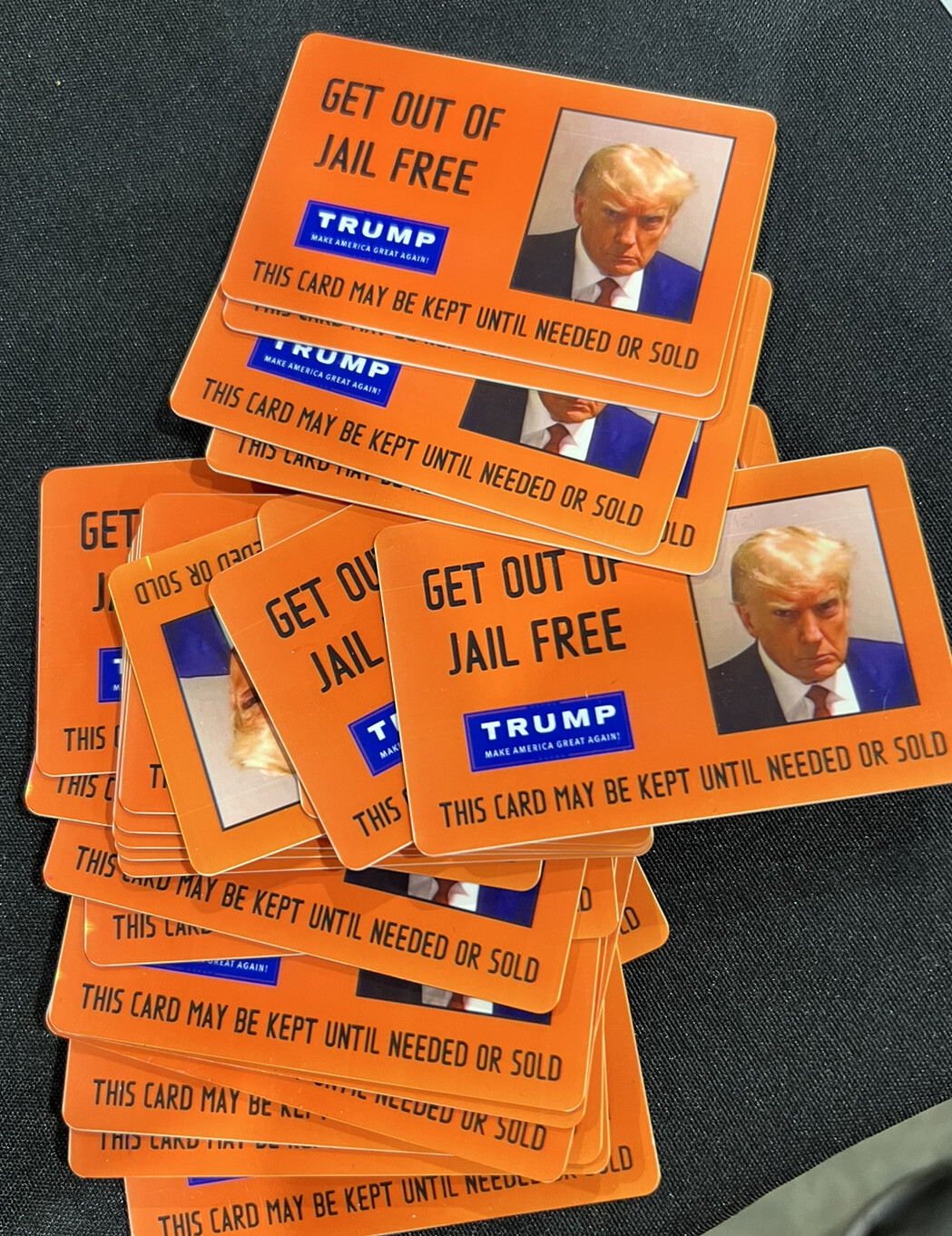 Donald Trump LOT OF 15 GET OUT OF JAIL FREE ID Card Plastic ID Fulton Mugshot