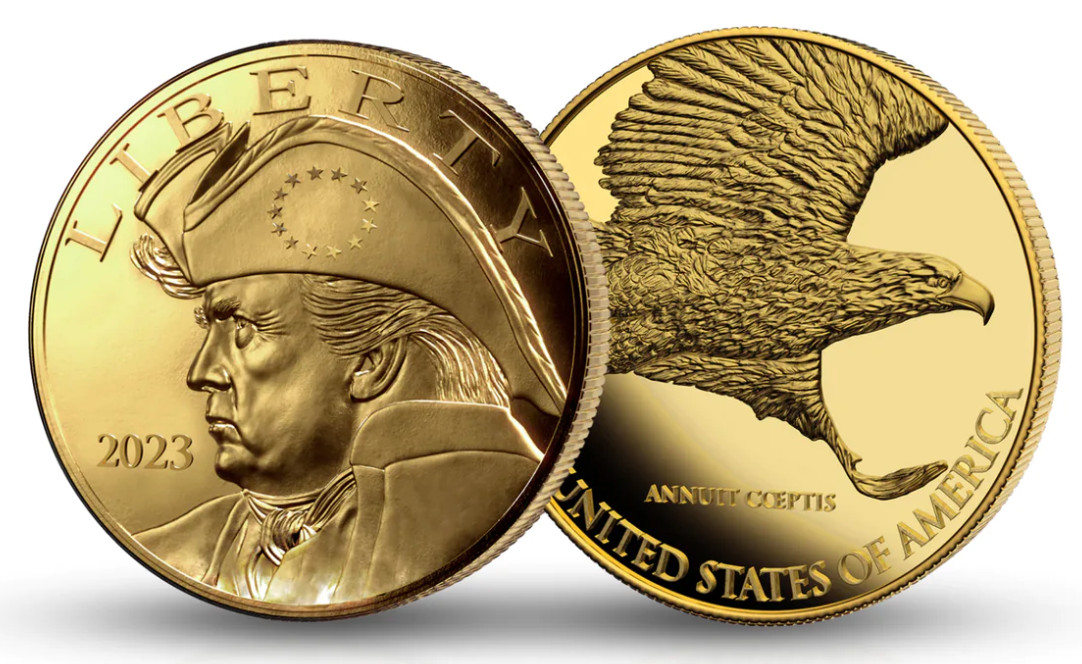 2023 Patriot Trump Gold Commemorative Coin, Uncirculated Reverse American Eagle