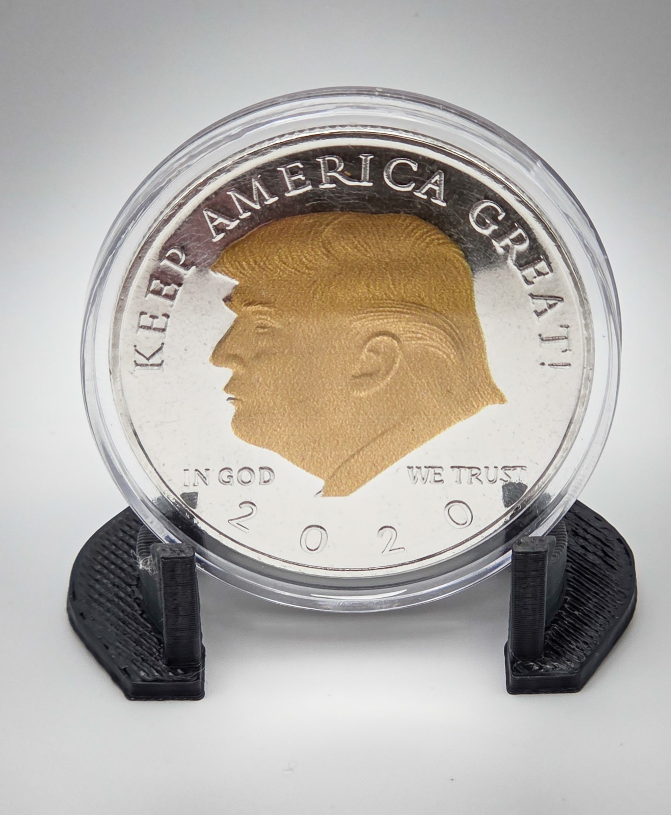 Donald Trump 2020 Keep American Great Commemorative Coin Gold Silver Plated