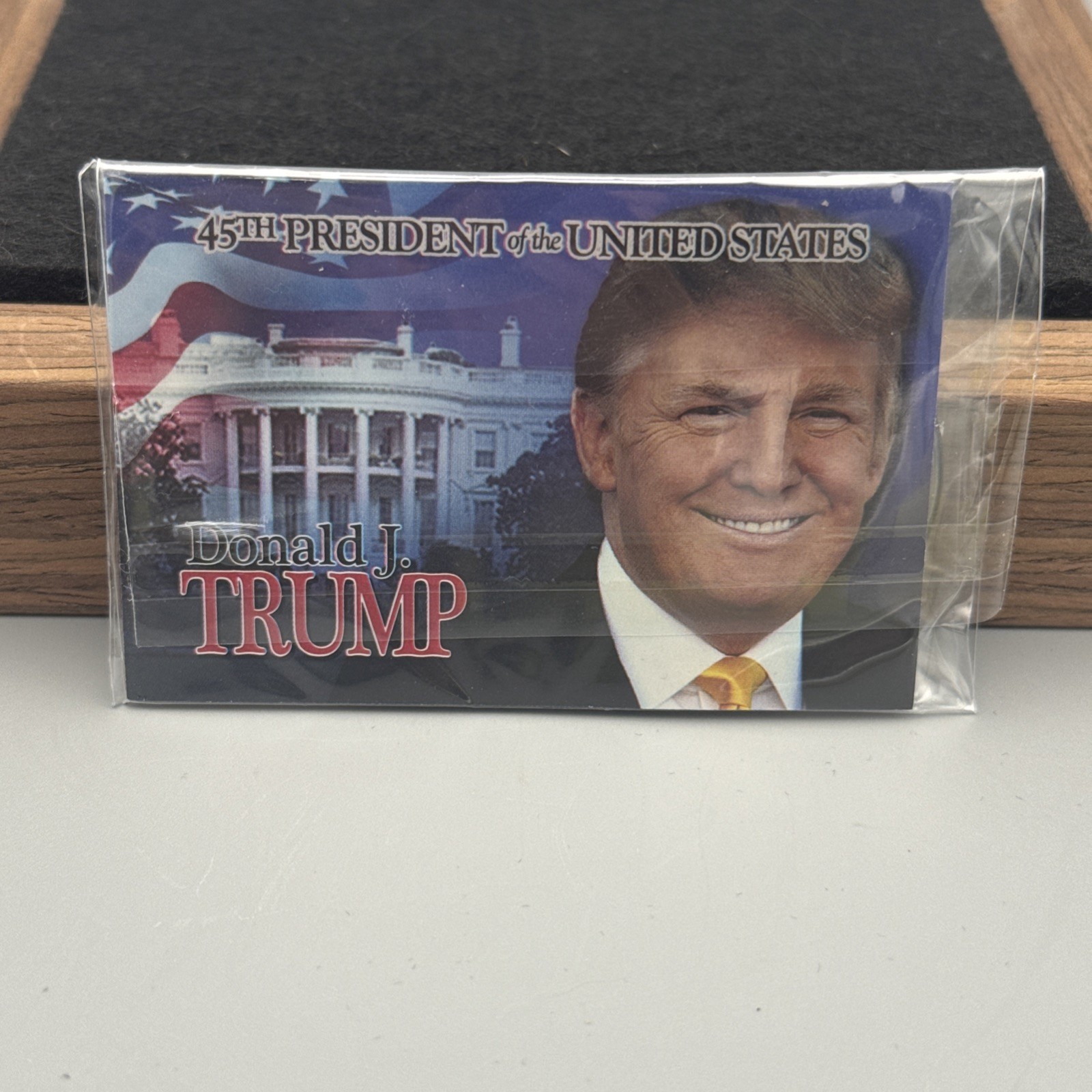 DONALD TRUMP 45th President 2016 OFFICIAL U.S. JFK Half Dollar Coin