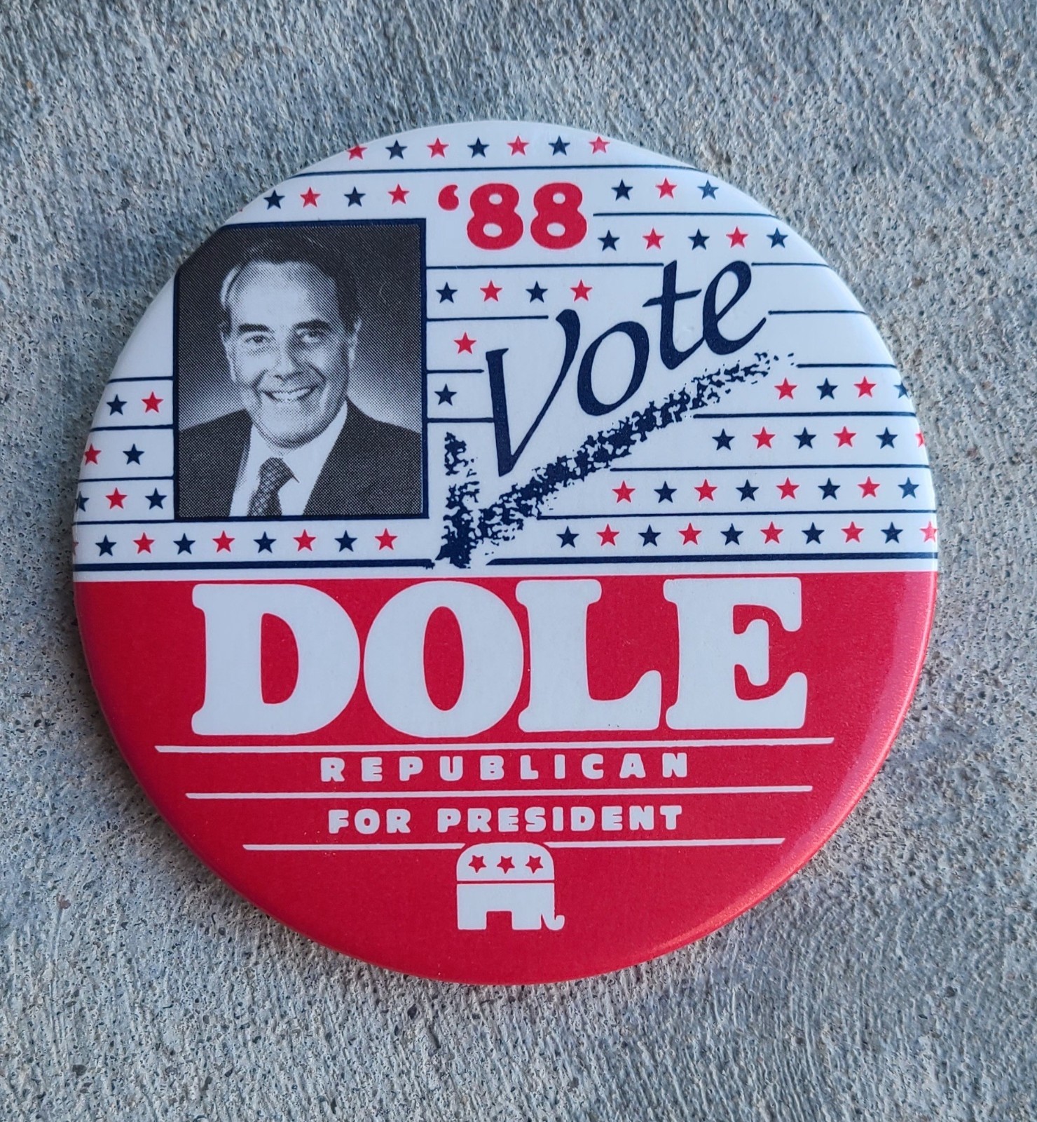Campaign Button “88 Vote Dole” Bob Dole pin –KANSAS RARE