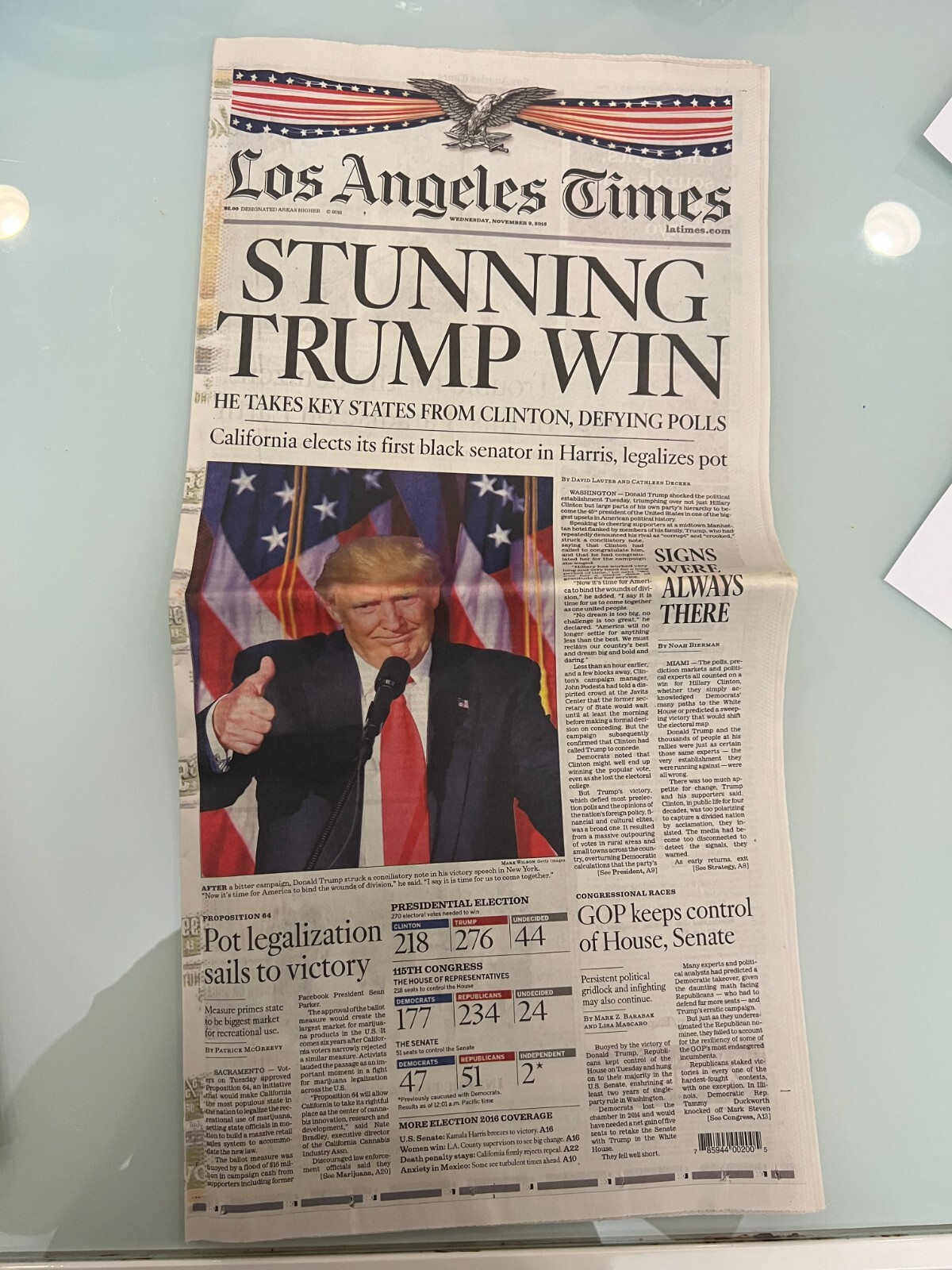 Donald Trump Wins 2016 Presidential Election LOS ANGELES TIMES November 9, 2016