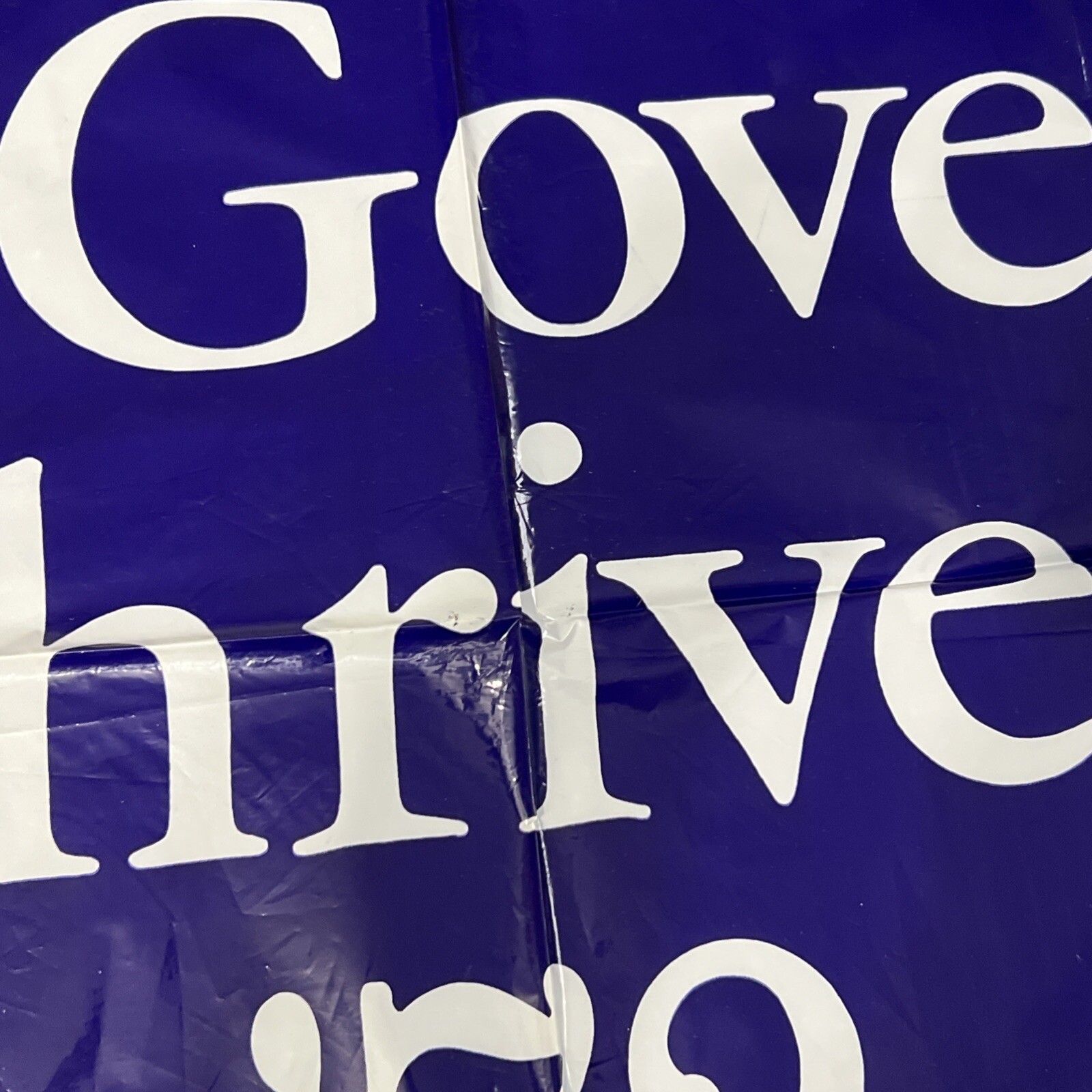 Rare McGovern Shriver ‘72 1972 Plastic Presidential Campaign Banner 34”x23”