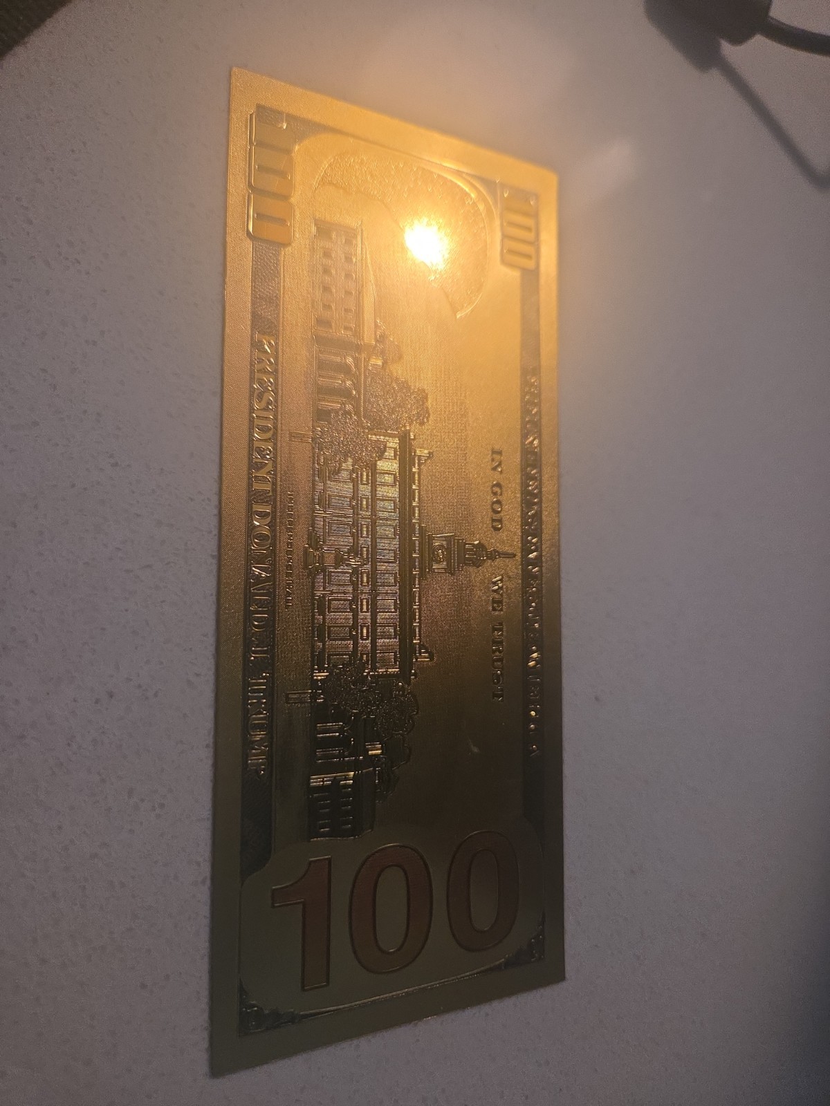 DONALD TRUMP AUTHENTIC 24KT GOLD PLATED COMMEMORATIVE $100 BANK NOTE