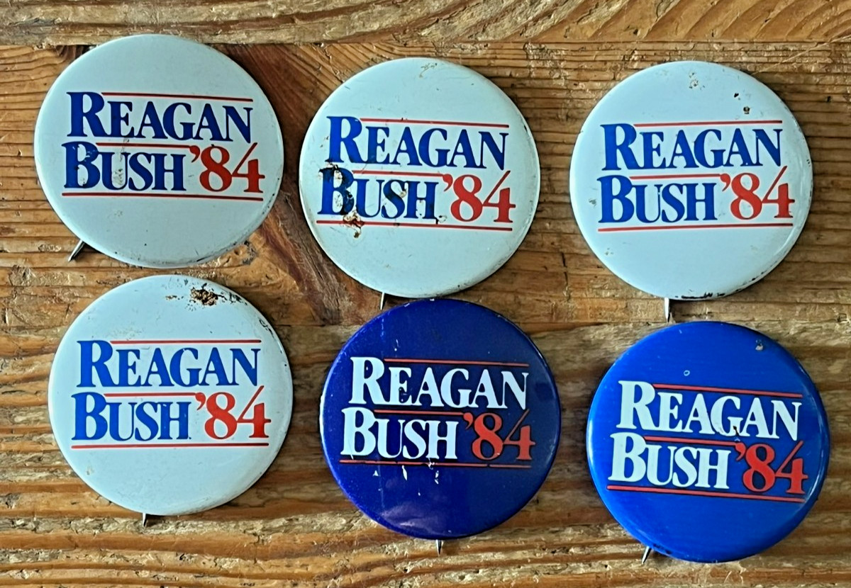 Reagan Bush 1984 Pin Lot Campaign Button Pinback President Ronald George ’84