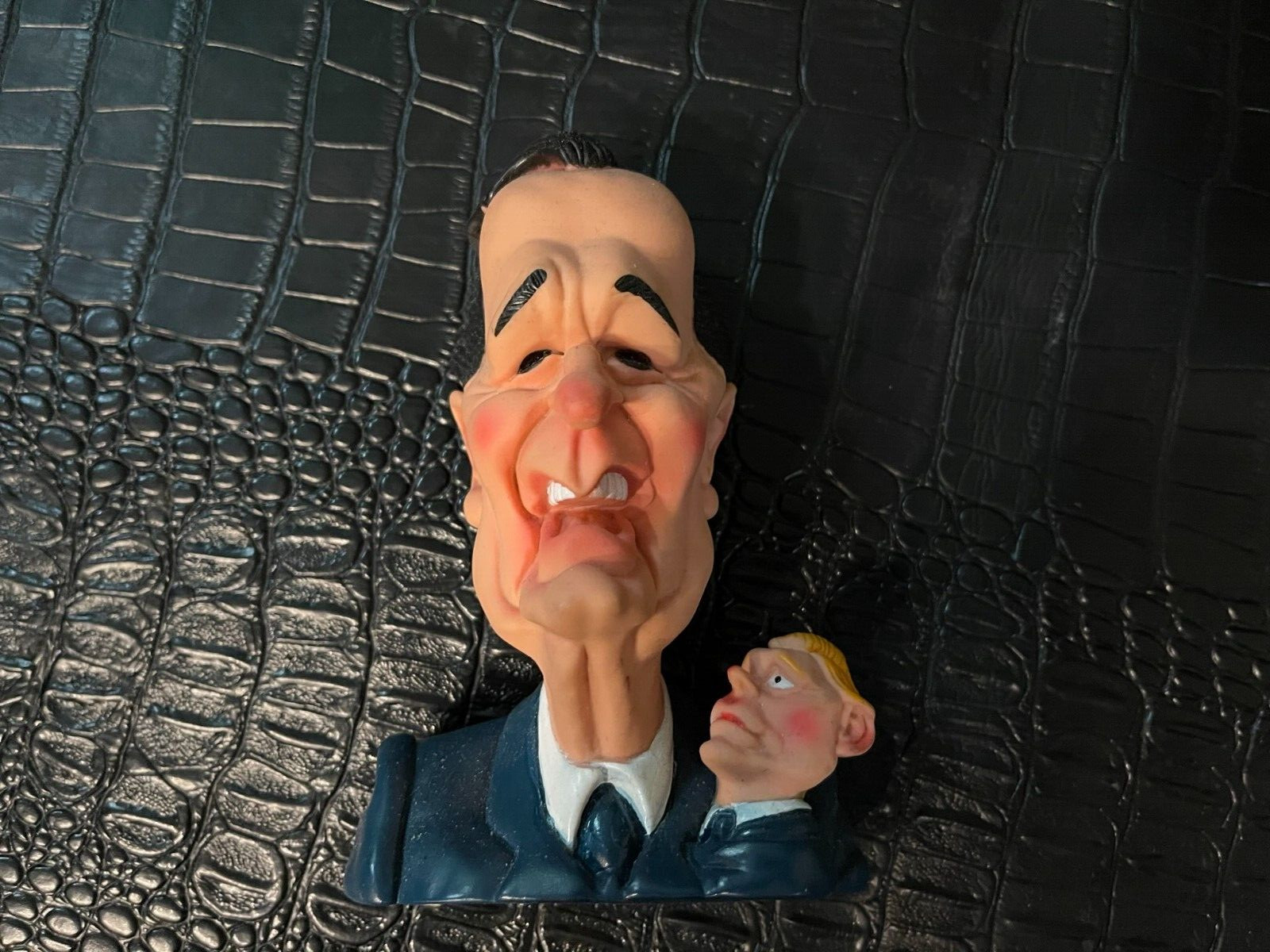 1989 LINDEN Vintage GEORGE BUSH SR pvc figure ( NBS-1)