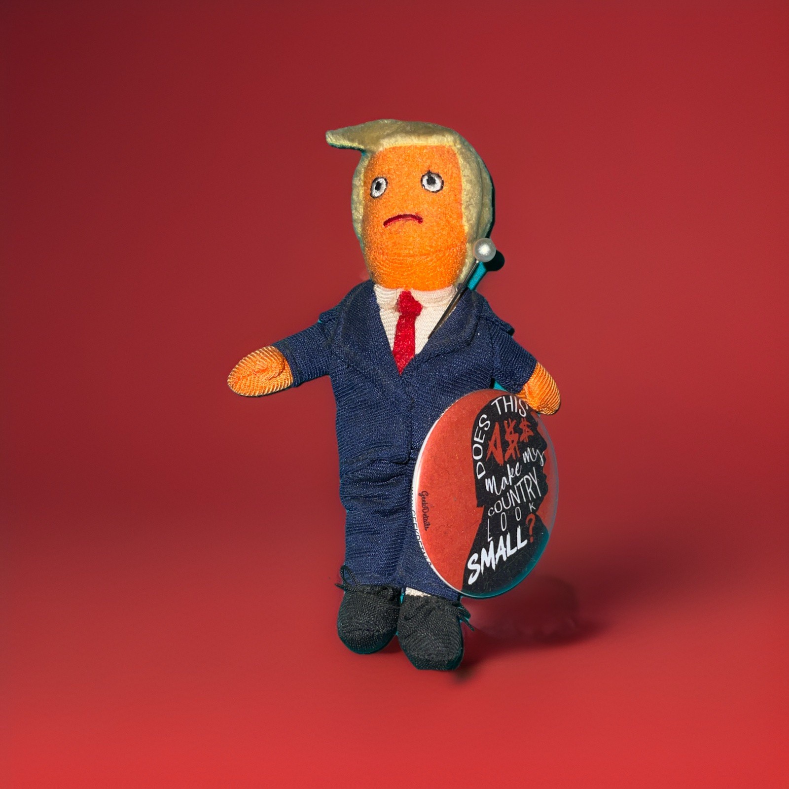 MAGA FANS RARE*6in Trump Doll W/pin & 6 DONALD TRUMP ICONIC MAGAZINE Lot