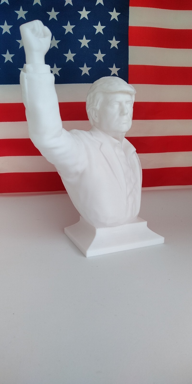 15cm 6″ Donald Trump Fist Pump FIGHT WHITE 3D Print Statue Bust PA Shooting+🎁🎁