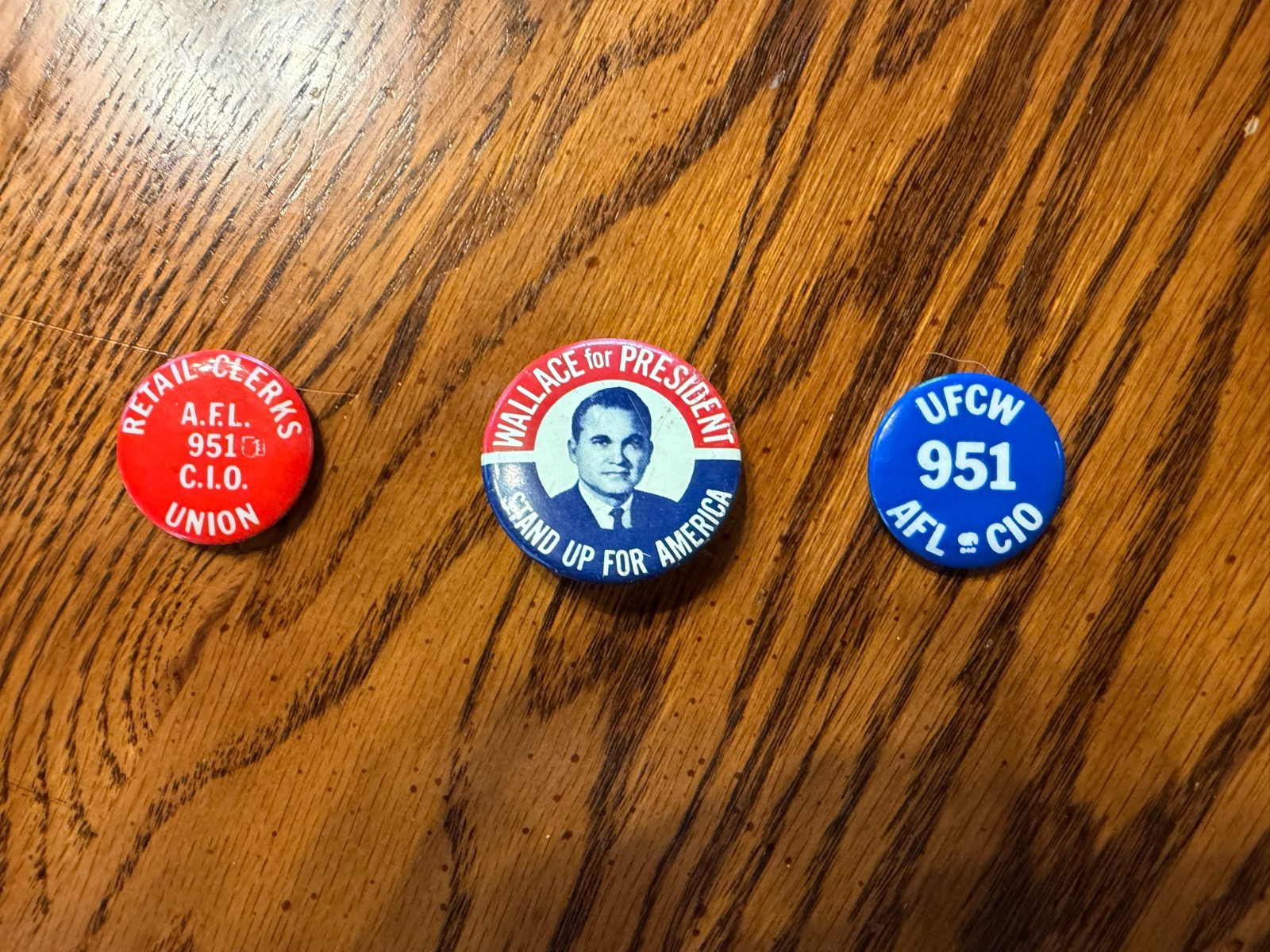 VTG Wallace for President AND UFCW 951 AND RETAIL CLERKS 951 Pin Pinback