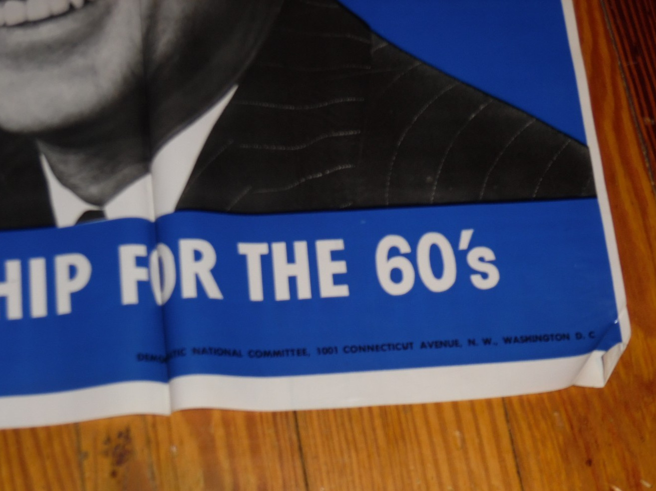 Vintage John F. Kennedy For President Plastic Campaign Poster – Musty – 24″x18″