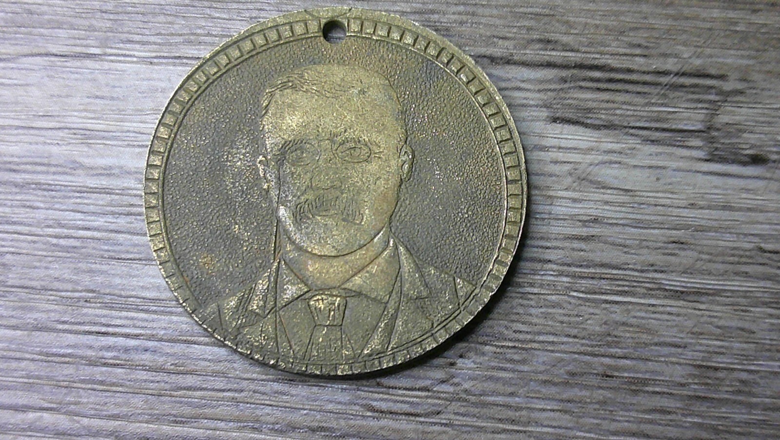 Teddy Roosevelt & Charles Fairbanks watch fob bottom for president 1904 Z93