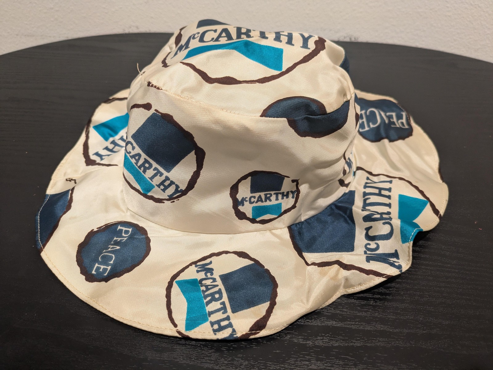 Vintage McCarthy Political Campaign Fabric Bucket Hat Peace Logo White 1968 Rare