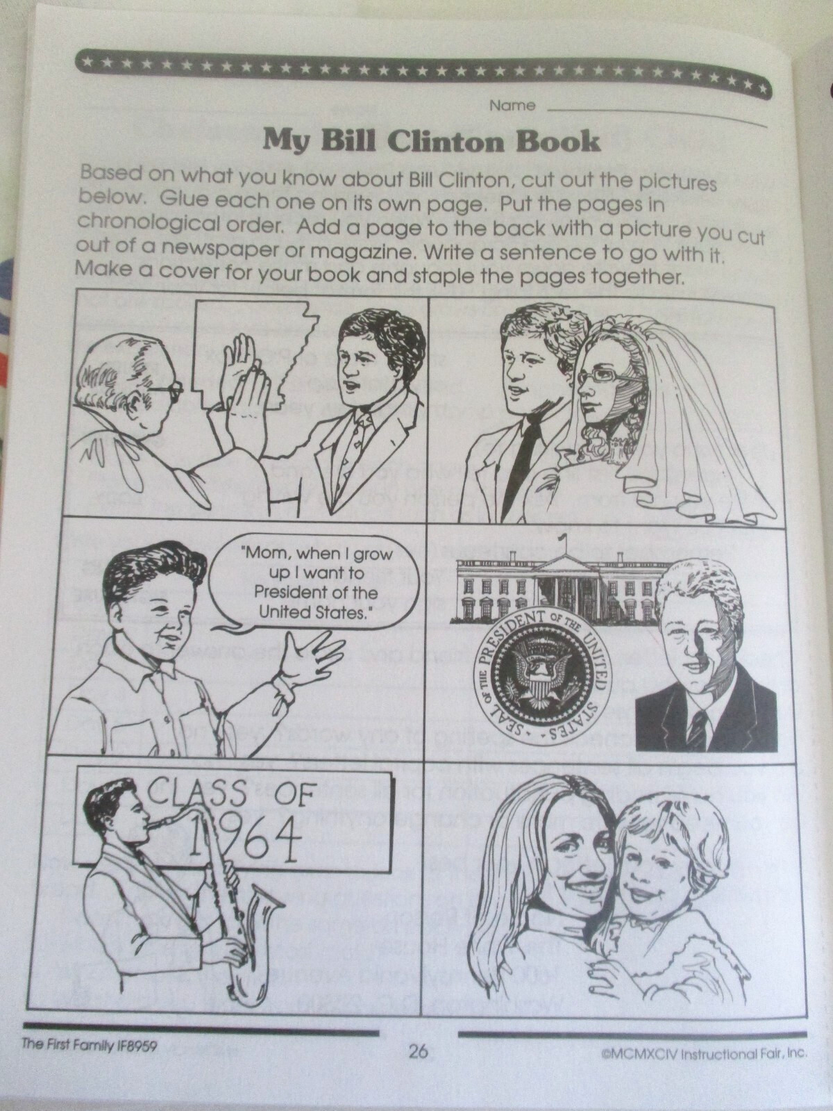 Anti- Clinton Political Shirt Size L + “The Clintons” First Family Info Book