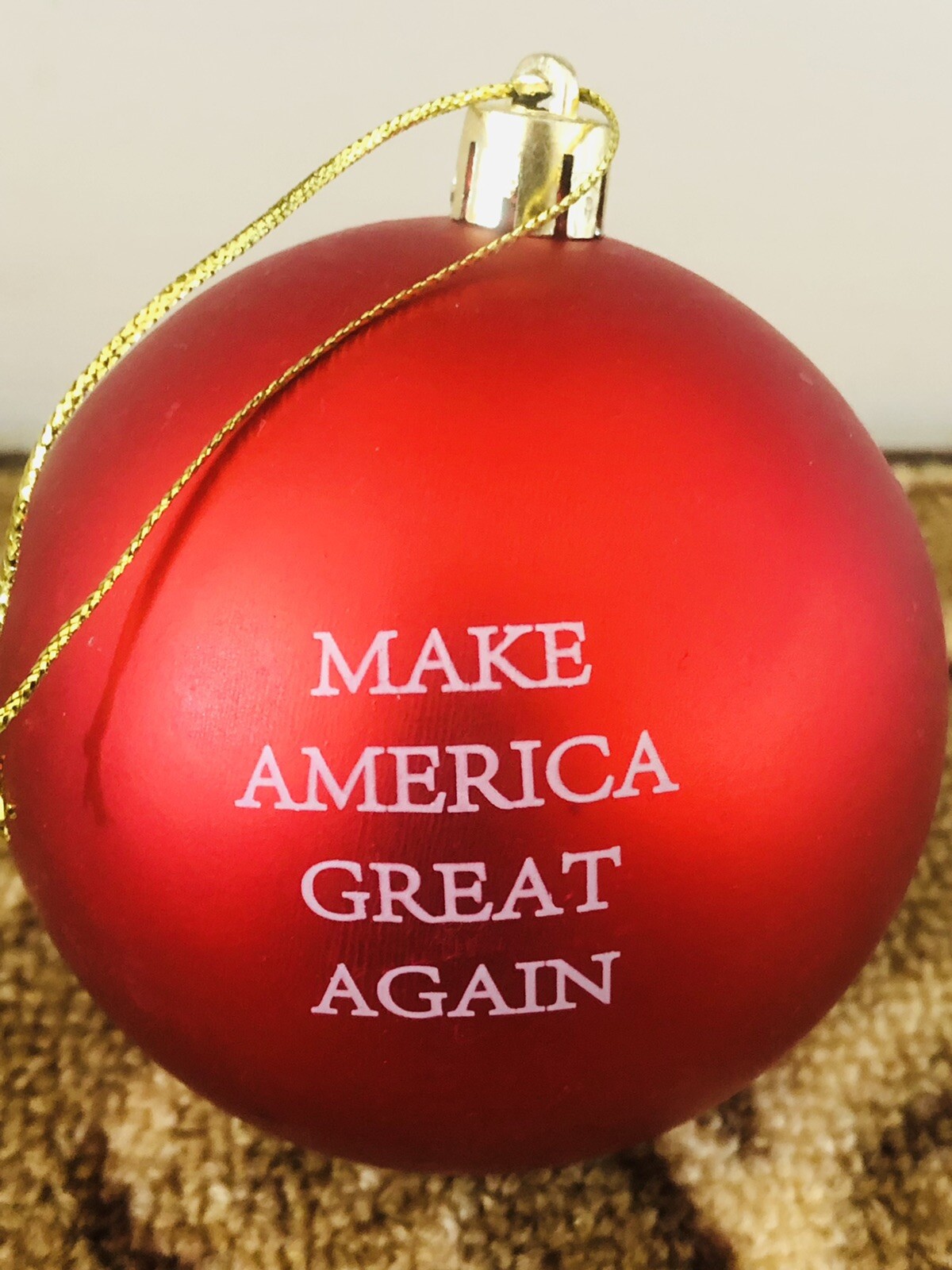 🎄President Trump MAGA _Make America Great Again Christmas Tree Ornament RED