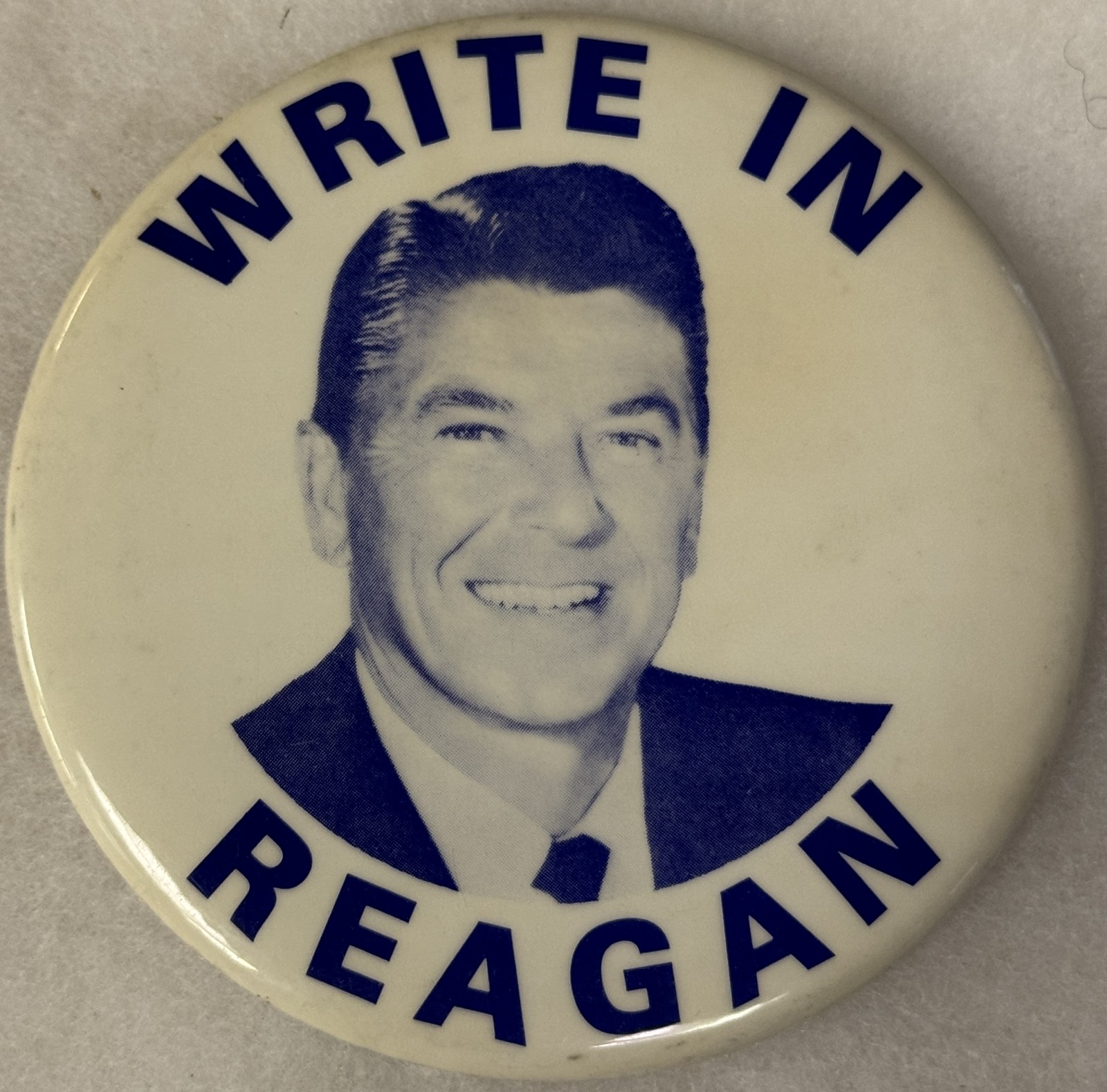 1968 RONALD REAGAN PRESIDENTIAL HOPEFUL 3 1/2″ BUTTON WRITE IN REAGAN NM UNUSUAL