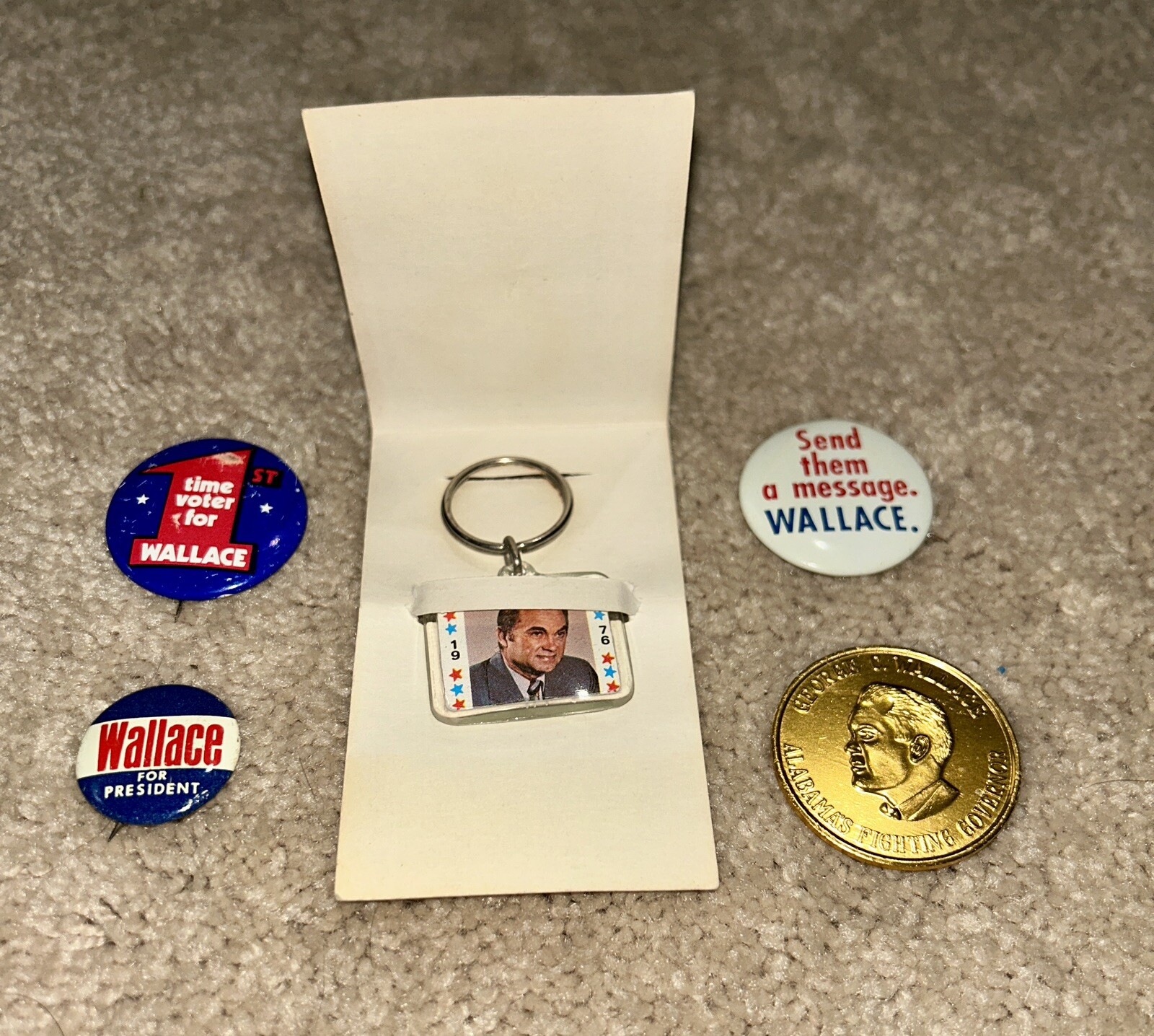 5 GEORGE WALLACE Presidential Campaign Items 3 Buttons / 1 Coin / 1 KeyChain #11