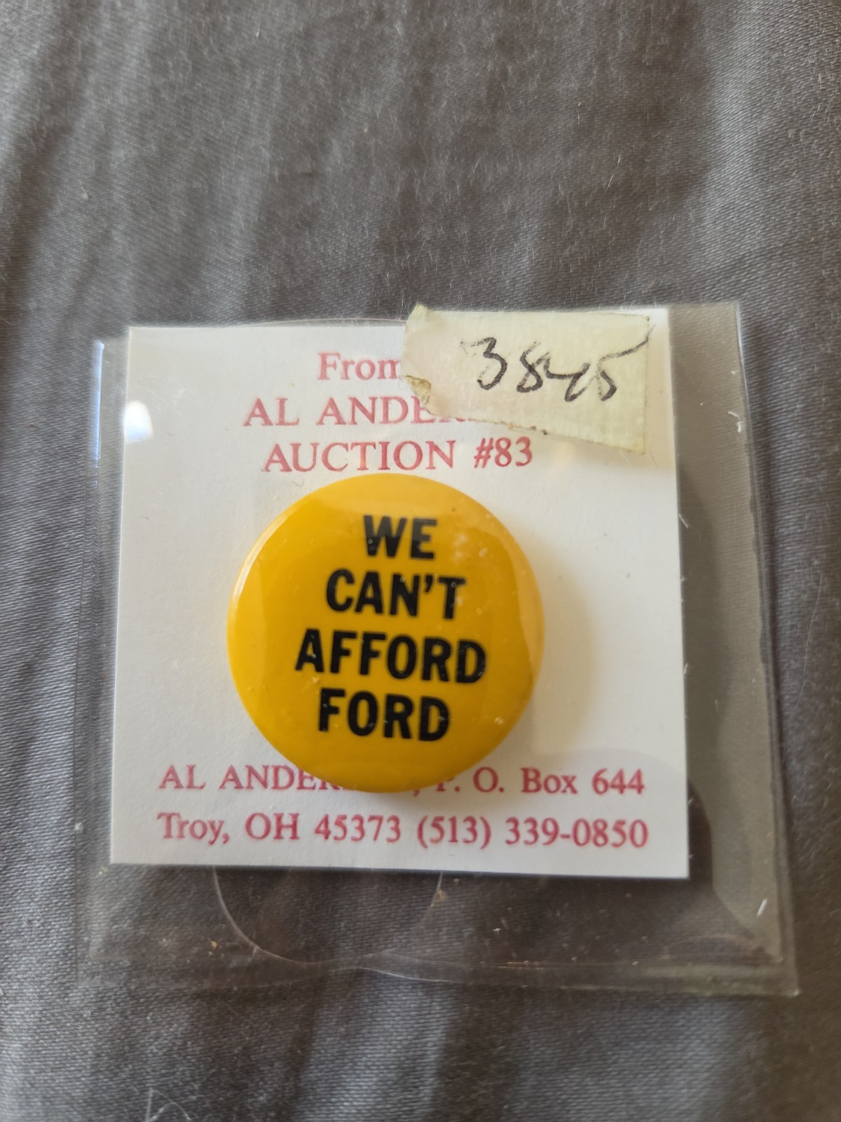 Gerald Ford President campaign pin button political Rare scarce. Anti ford.