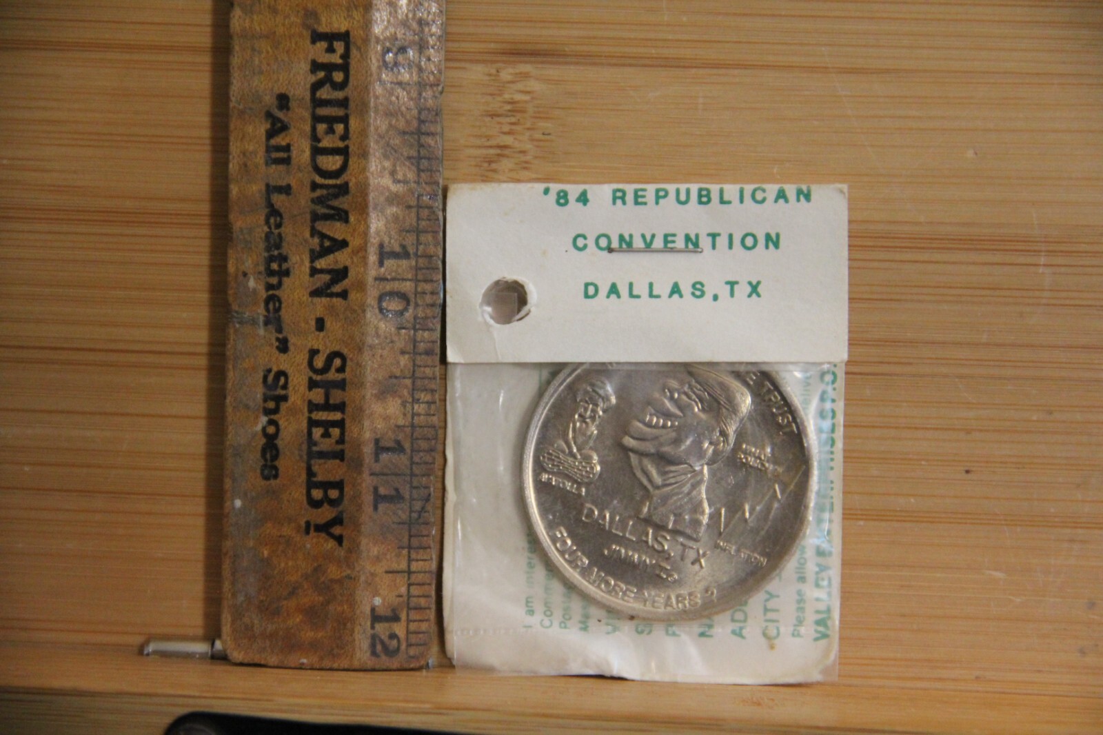 Novelty Token Coin 1984 Republican Convention Carter Mondale gimmick
