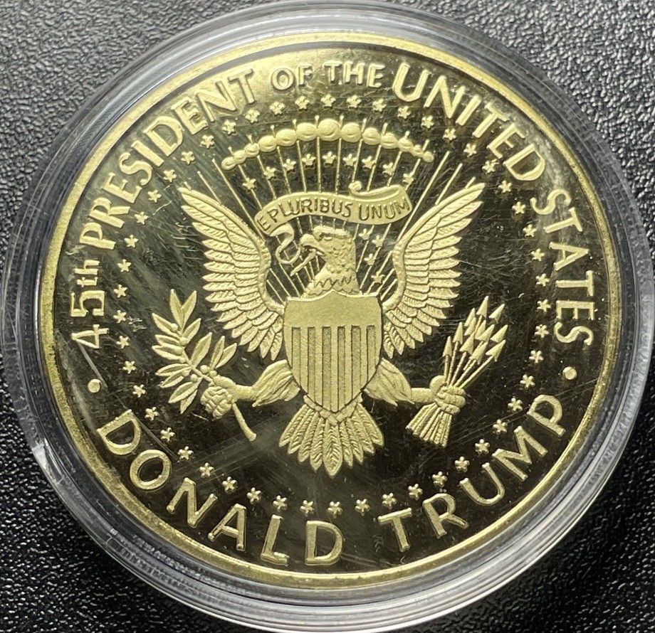 2020 Donald Trump Commemorative Coin Gold Plated Collectible 45th US President