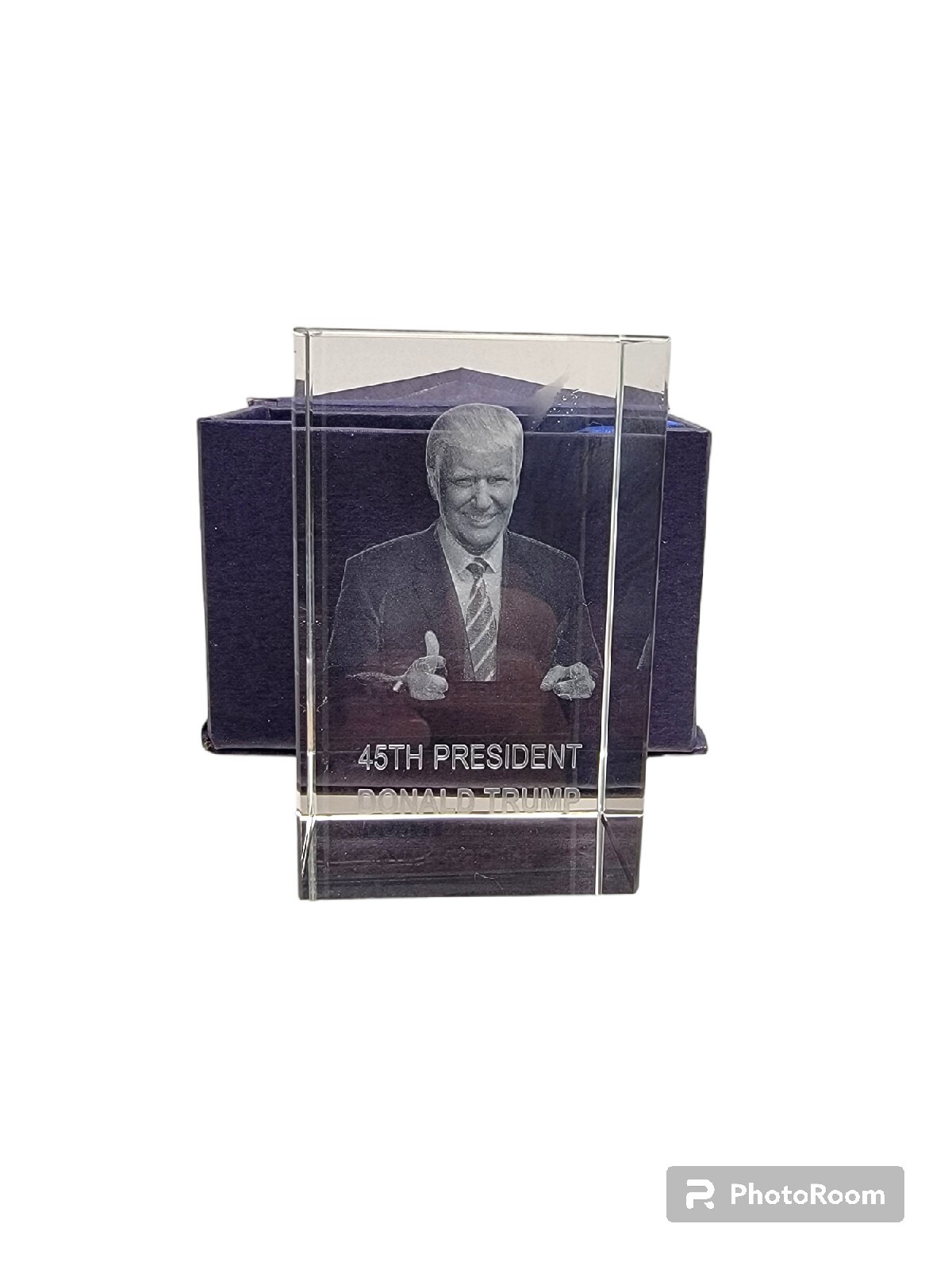 TRUMP 3D Laser Crystal Clear Glass Paperweight with Gift Box 45th President