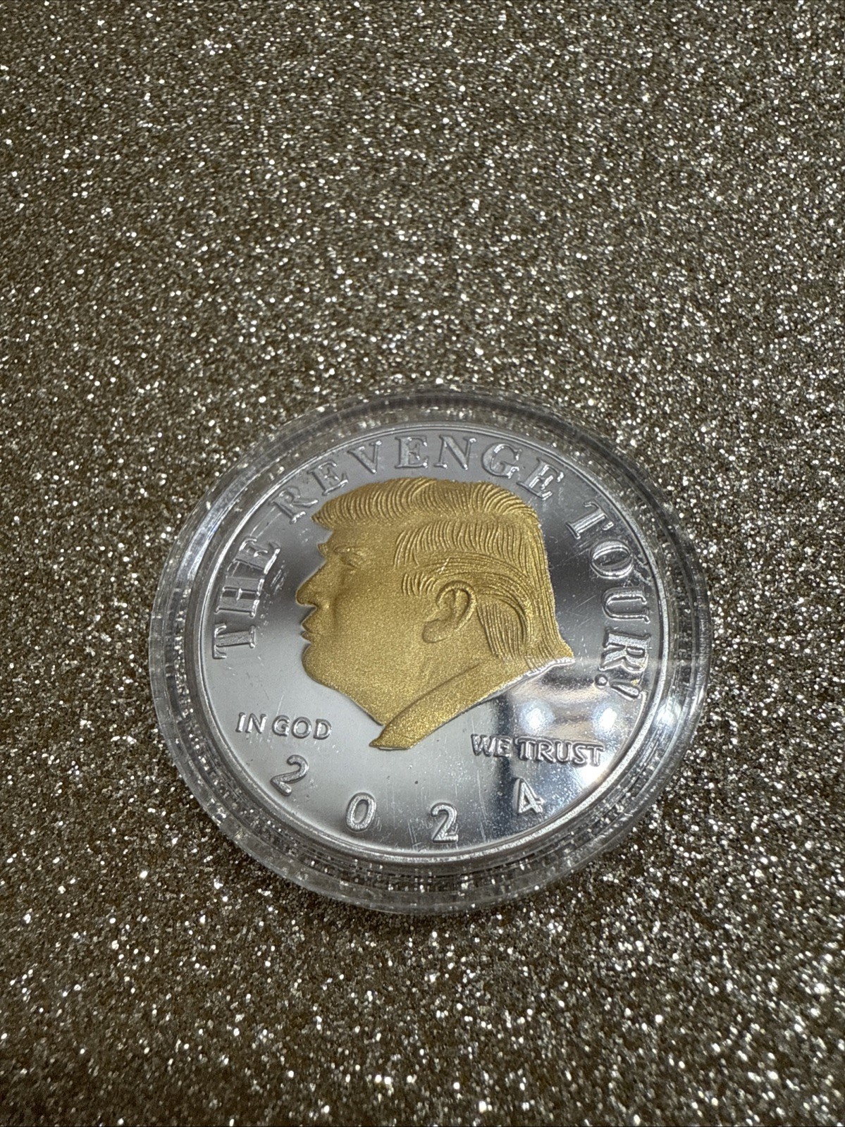 Donald Trump 2024 EAGLE Commemorative Coin THE REVENGE TOUR