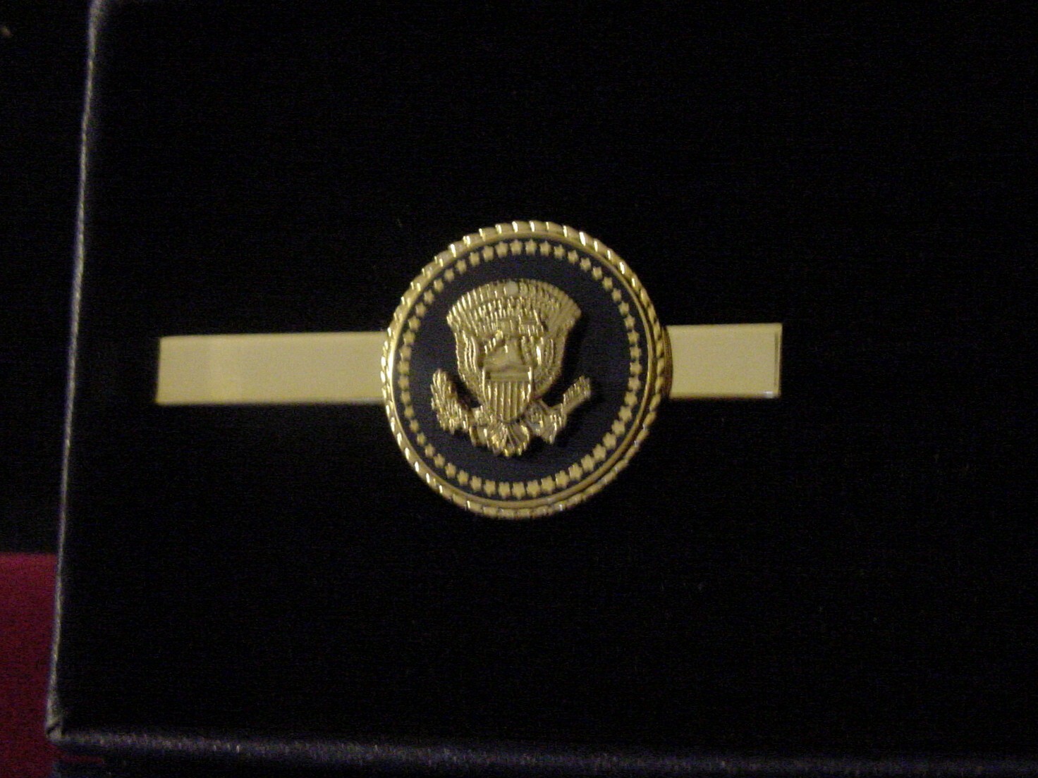 President Joe Biden tie clip – Presidential seal tie clip