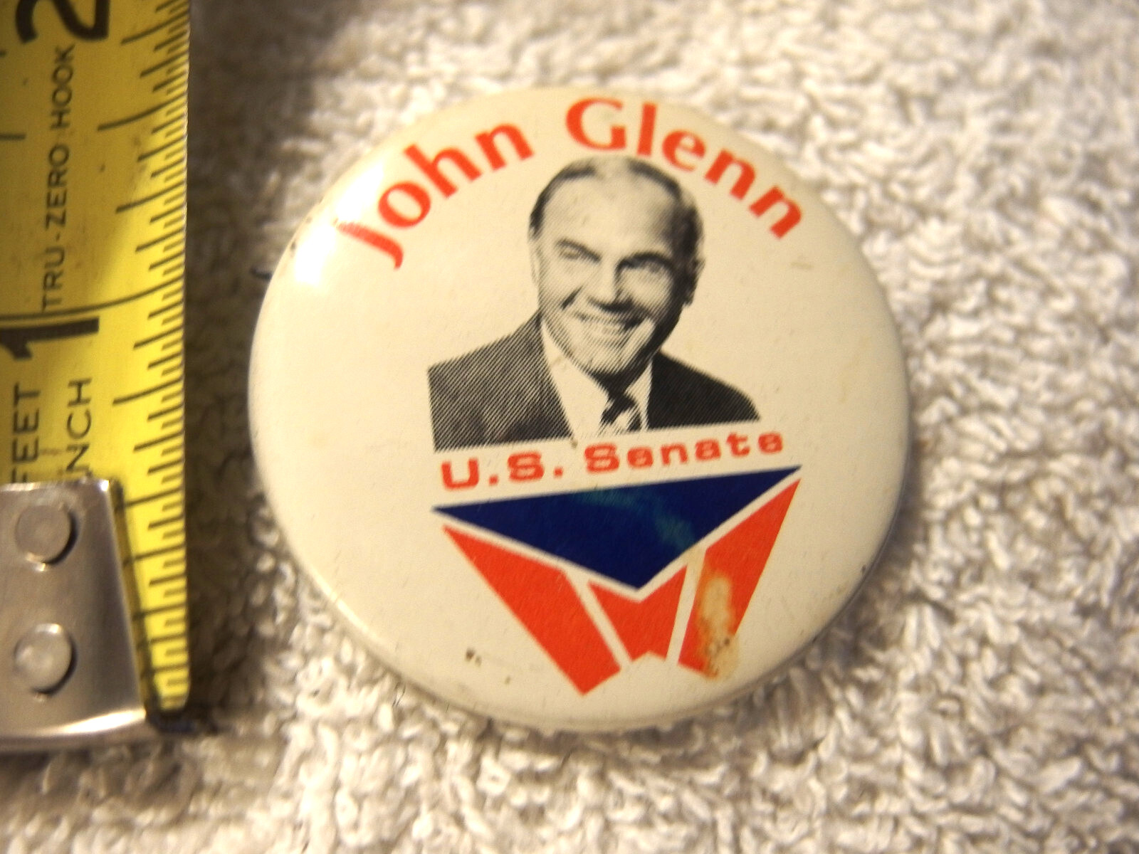 1 ad Campaign Pin John Glenn Pin Ohio Senator Presidential Candidate Pin VTG