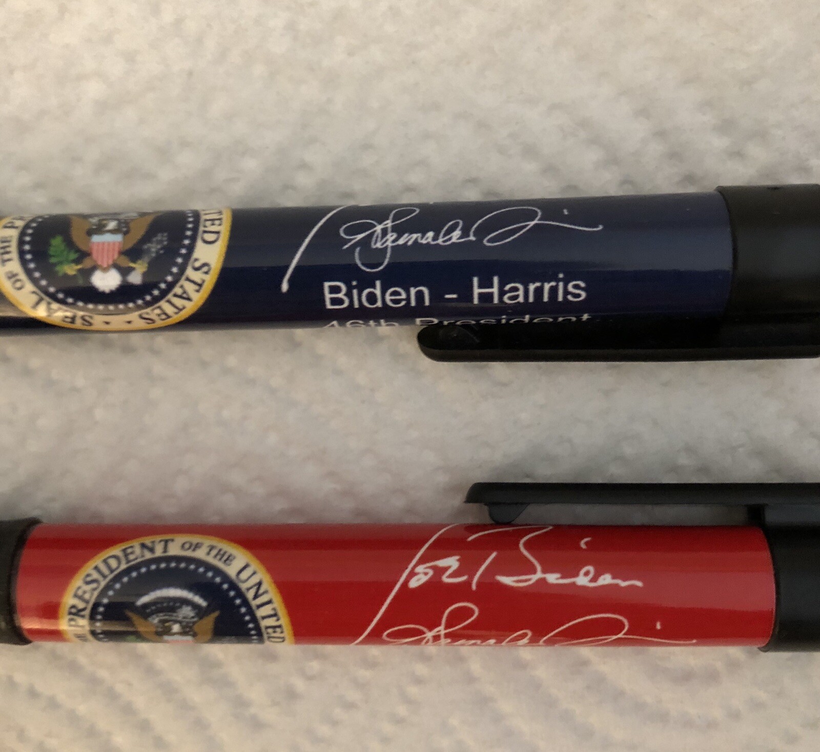 JOE BIDEN PEN 9 BLUE w EAGLE SEAL PRESIDENT SIGNATURE DEMOCRAT KAMALA HARRIS New
