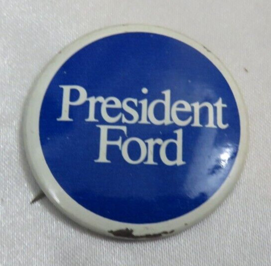 Political Memorabilia Gerald Ford for President Pinback 1-3/8″ Campaign 1976