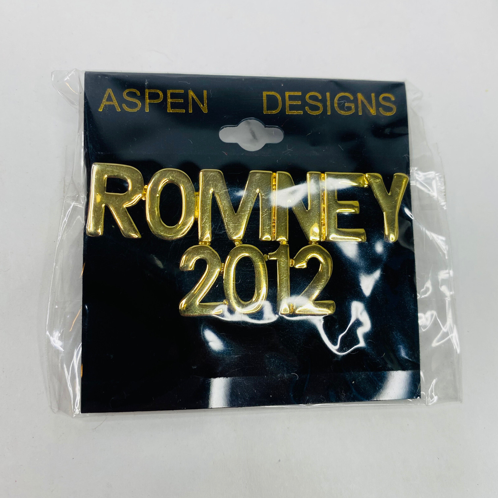 Mitt Romney 2012 Gold Tone Fashion Pin Political Campaign 2.25×1 Aspen Designs