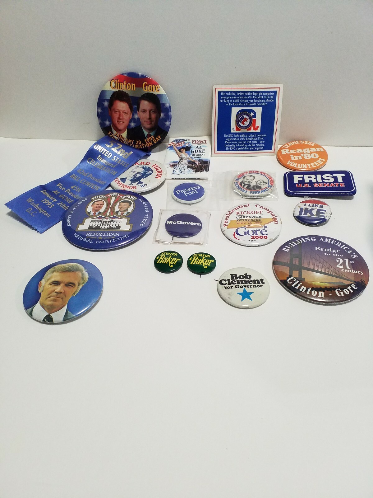 Presidential Campaign Buttons 140+ Buttons Mixed Lot