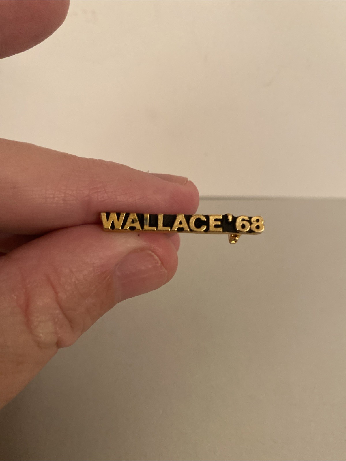 1968 GOVERNOR GEORGE WALLACE PRESIDENTIAL CAMPAIGN PIN